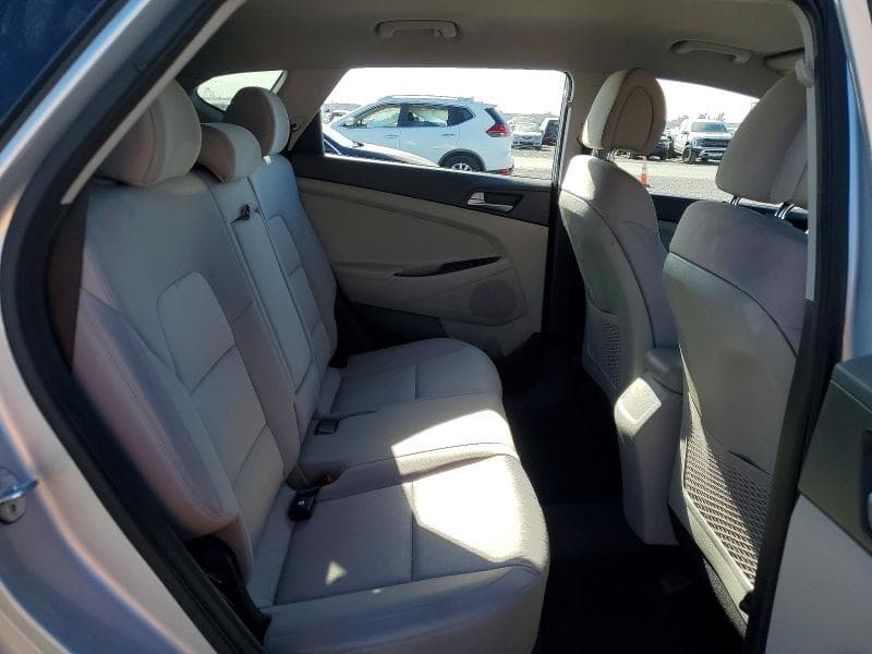 2018 HYUNDAI TUCSON SEL 11