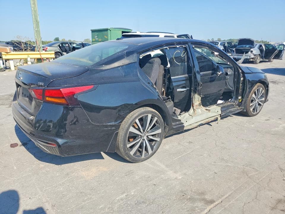 2019 NISSAN ALTIMA SR 3