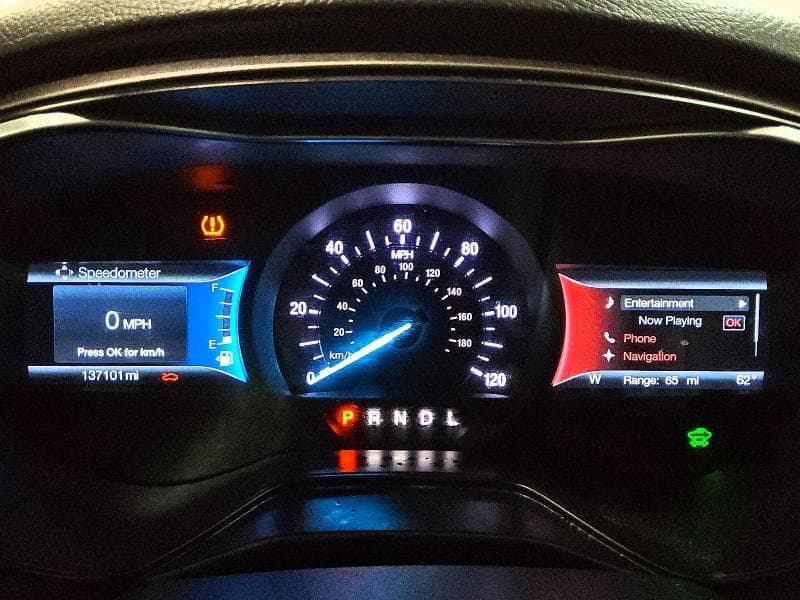 2019 FORD FUSION SE 9