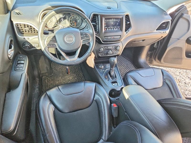 2019 JEEP CHEROKEE LATITUDE PLUS 8