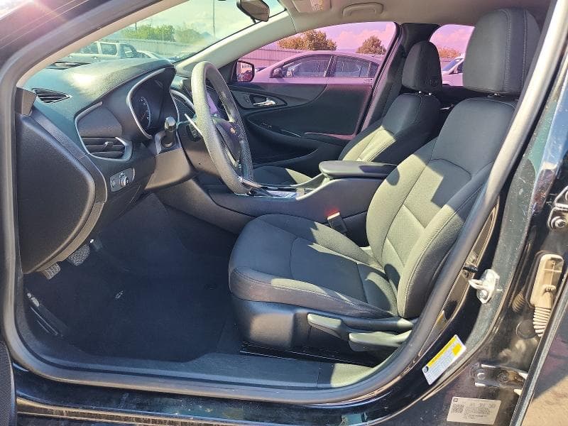 2019 CHEVROLET MALIBU LS 7