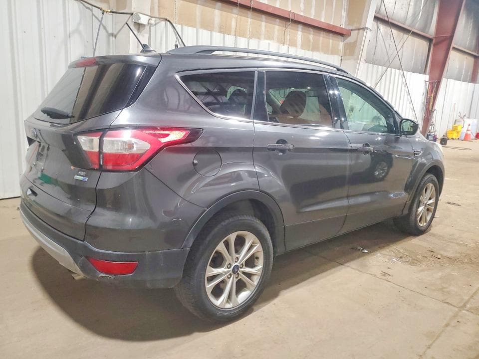 2018 FORD ESCAPE SE 3