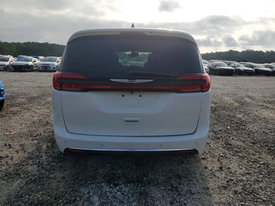 2026 CHRYSLER PACIFICA SELECT 6