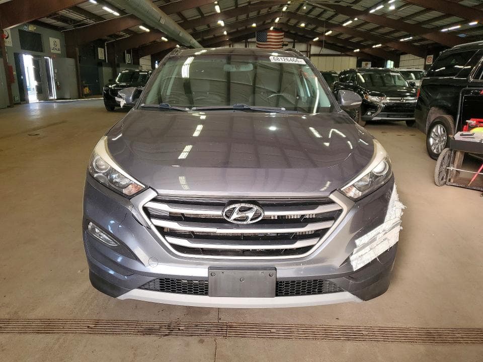 2018 HYUNDAI TUCSON VALUE 5
