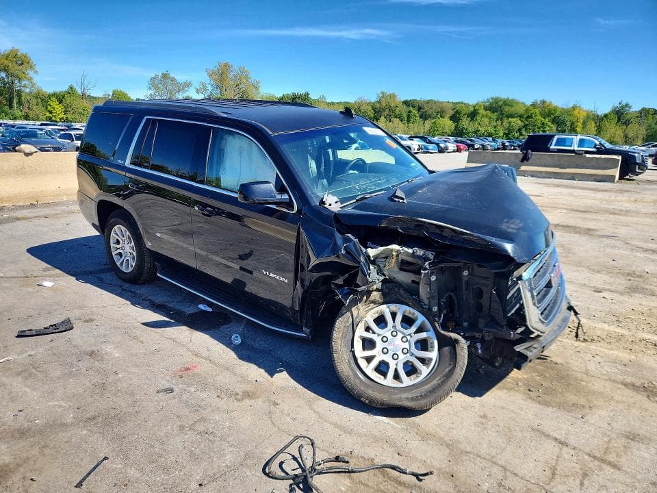 2017 GMC YUKON SLT 4