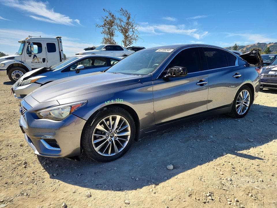 2018 INFINITI Q50 2.0T LUXE
