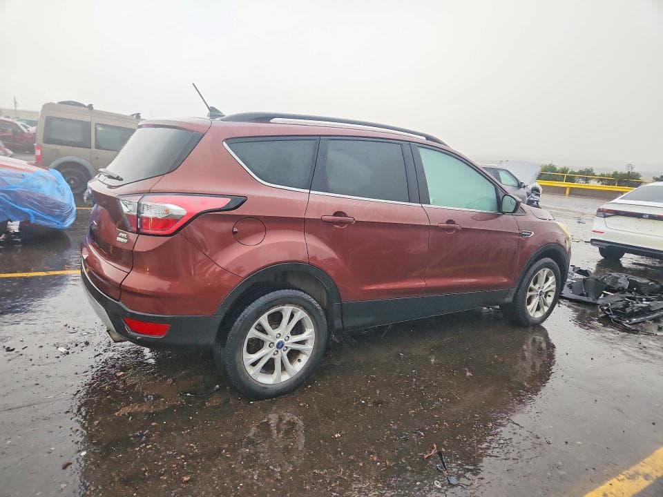 2018 FORD ESCAPE SEL 3