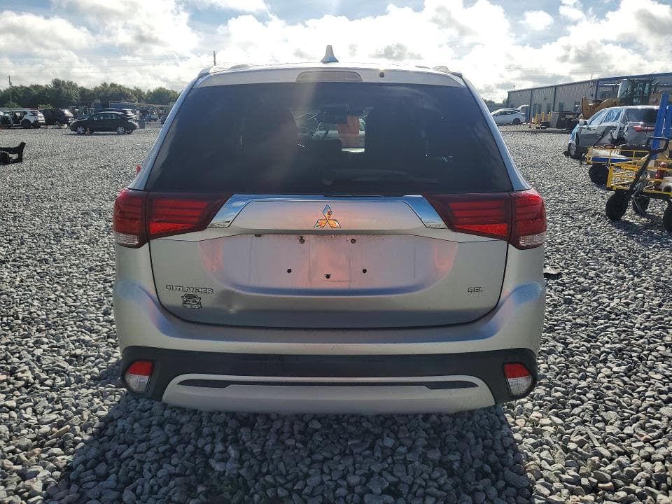 2020 MITSUBISHI OUTLANDER SE 6