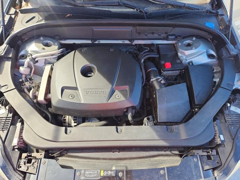2018 VOLVO XC60 T5 MOMENTUM 12