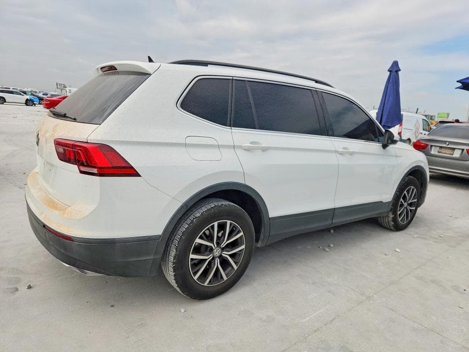 2019 VOLKSWAGEN TIGUAN SE 3