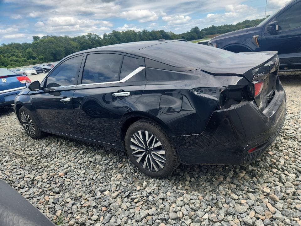 2024 NISSAN ALTIMA SV 2