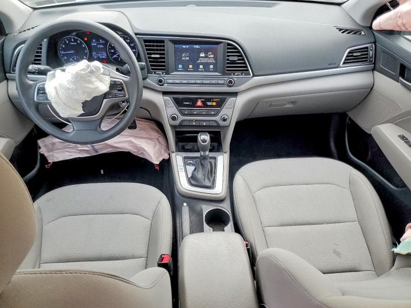 2017 HYUNDAI ELANTRA SE 8