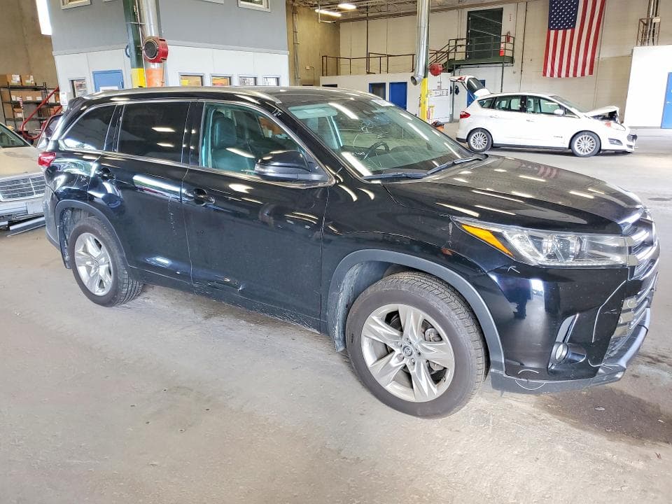 2018 TOYOTA HIGHLANDER LIMITED 4