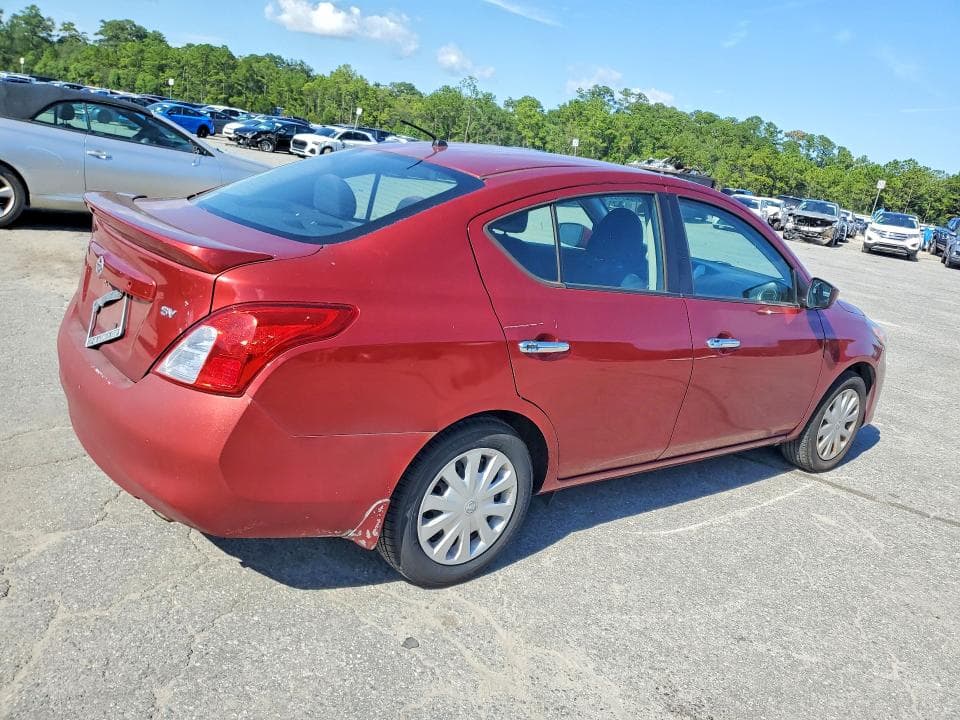2018 NISSAN VERSA SV 3