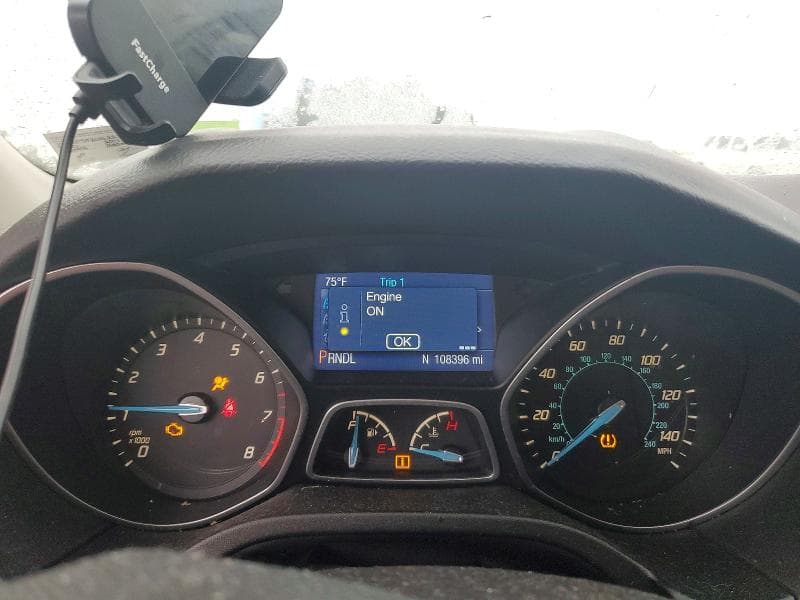 2017 FORD FOCUS SE 9