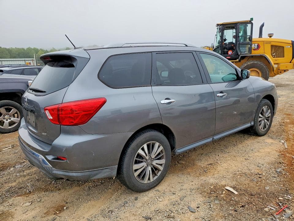2017 NISSAN PATHFINDER S 3