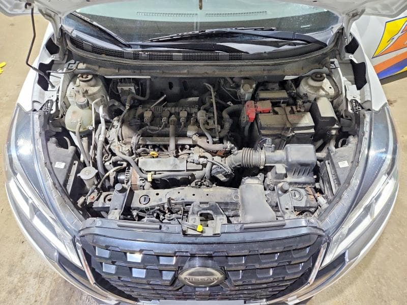 2021 NISSAN KICKS S 12