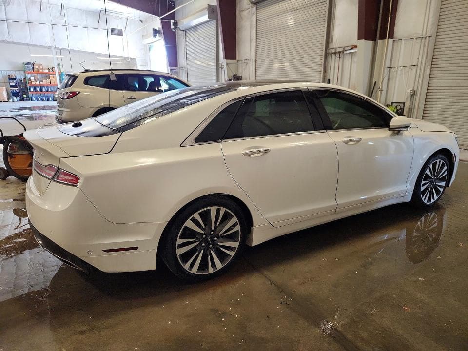 2017 LINCOLN MKZ RESERVE 3