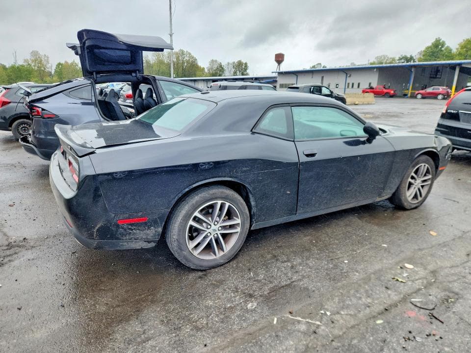 2019 DODGE CHALLENGER SXT 3