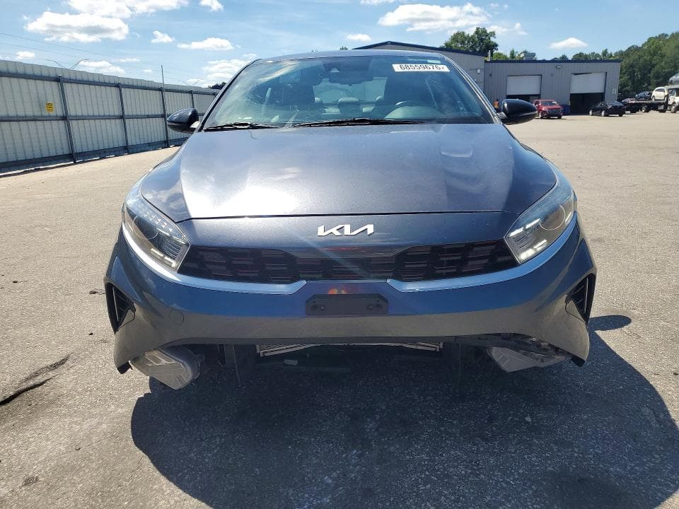 2022 KIA FORTE GT LINE 5