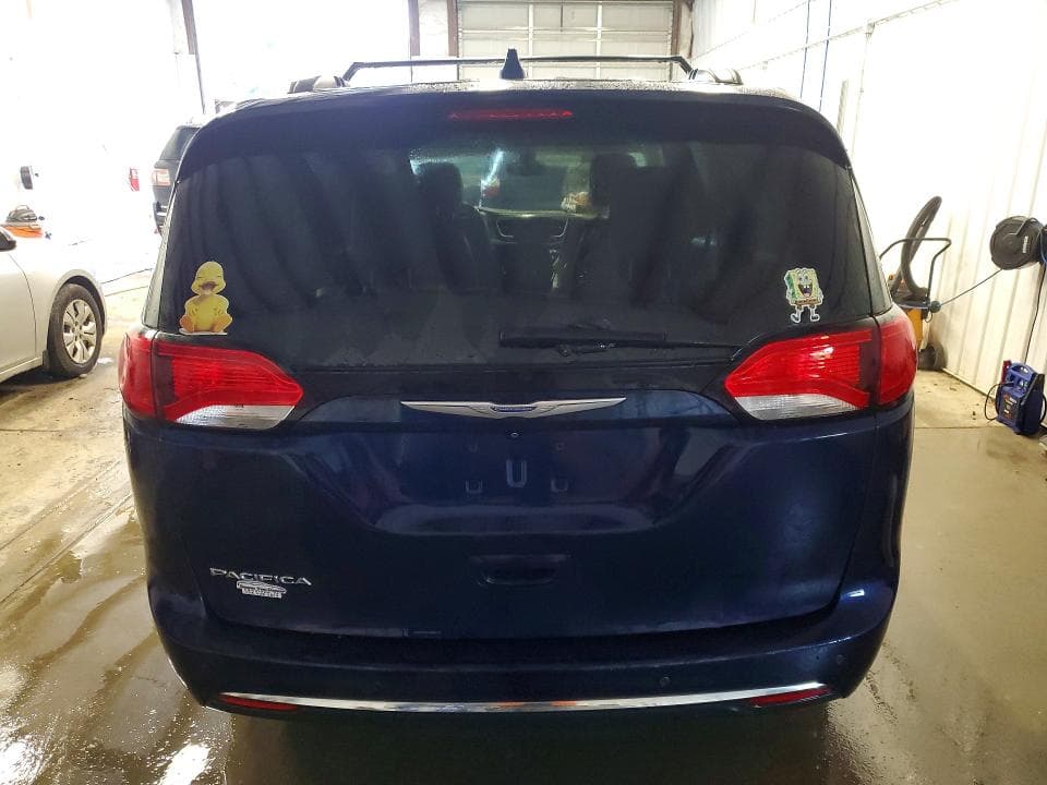 2017 CHRYSLER PACIFICA TOURING L 6
