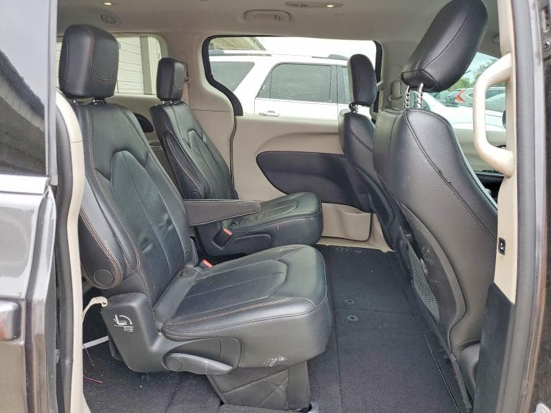 2017 CHRYSLER PACIFICA TOURING L 11