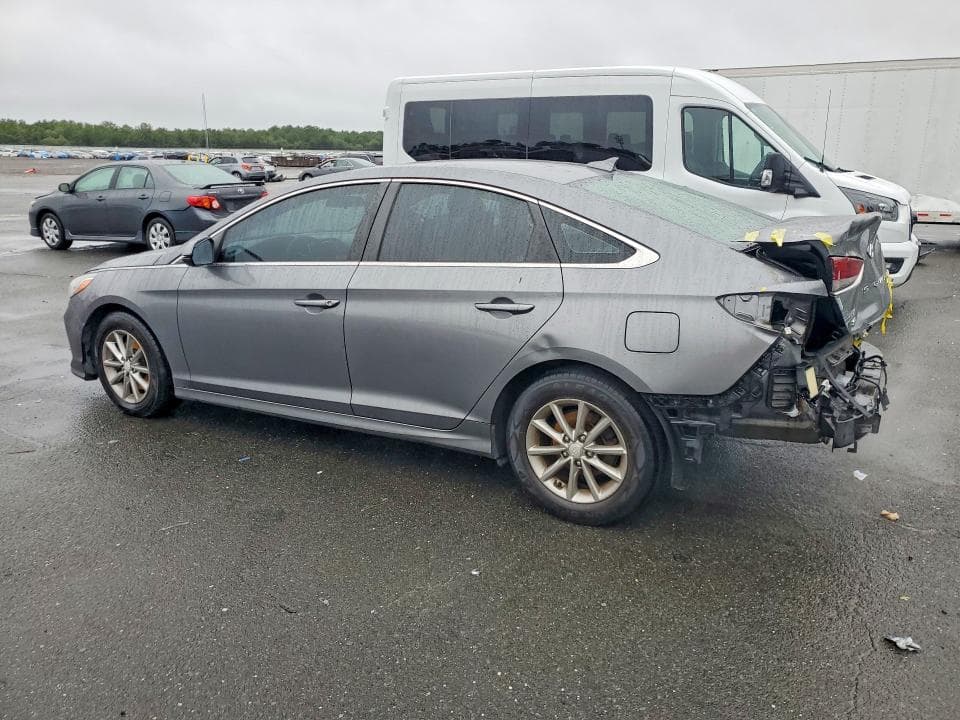2018 HYUNDAI SONATA SE 2