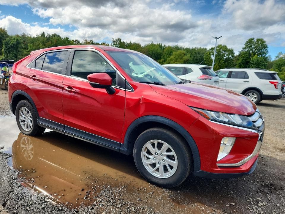 2018 MITSUBISHI ECLIPSE CROSS ES 4