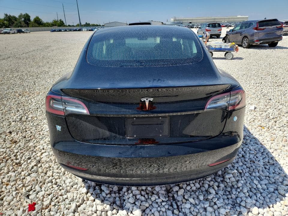 2020 TESLA MODEL 3 6