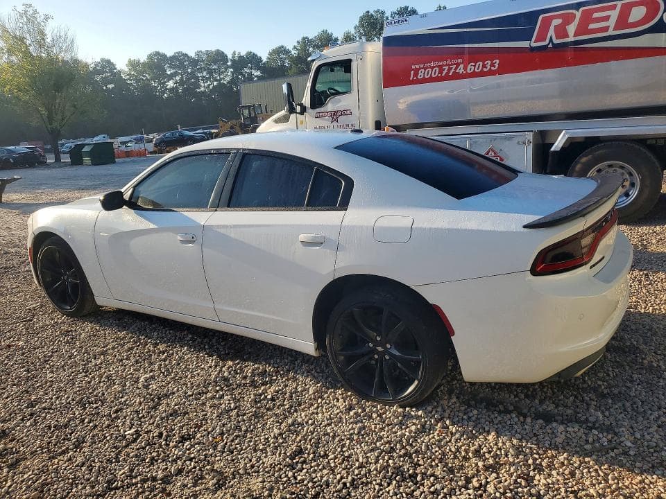 2018 DODGE CHARGER SXT 2