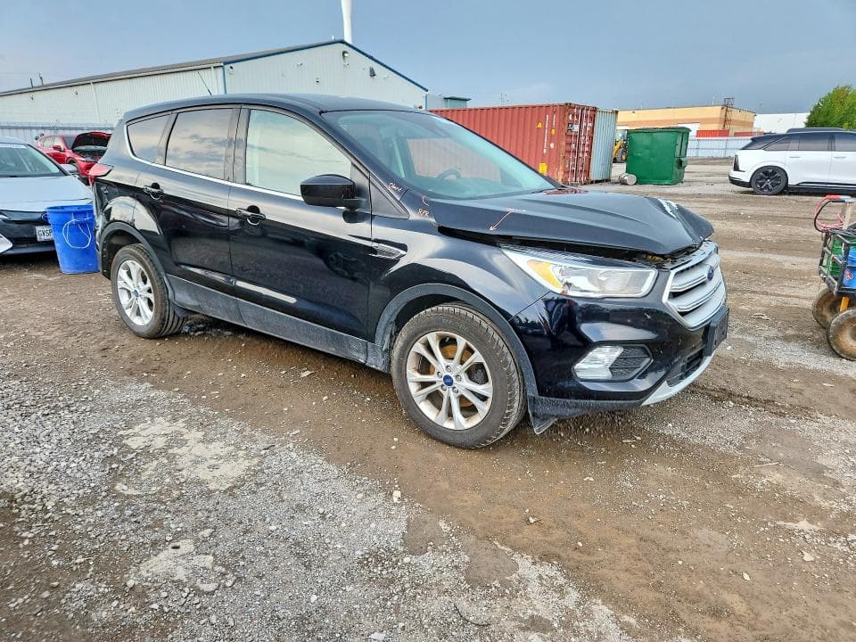 2019 FORD ESCAPE SE 4