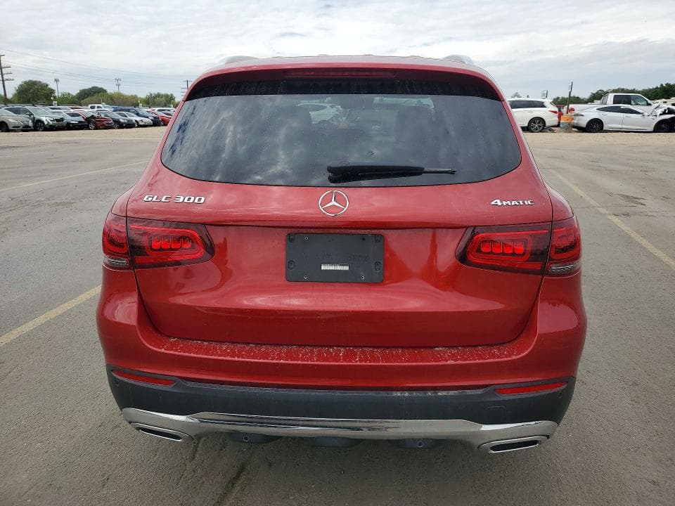 2020 MERCEDES-BENZ GLC 300 4MATIC 6