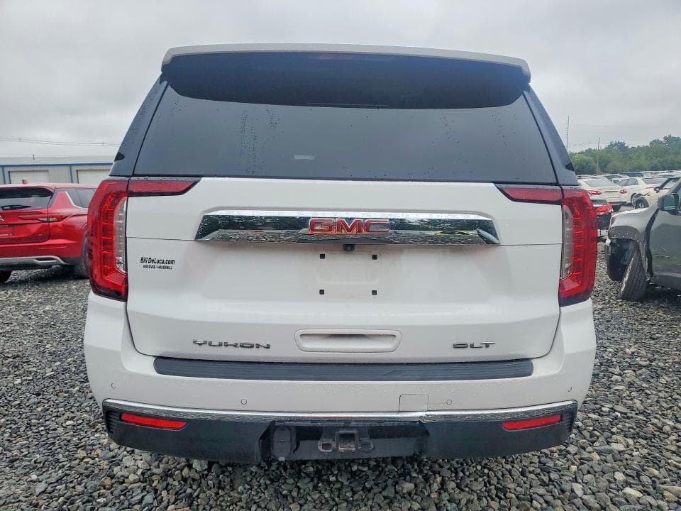 2024 GMC YUKON SLT 6