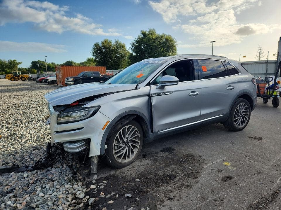 2020 LINCOLN NAUTILUS RESERVE - 1