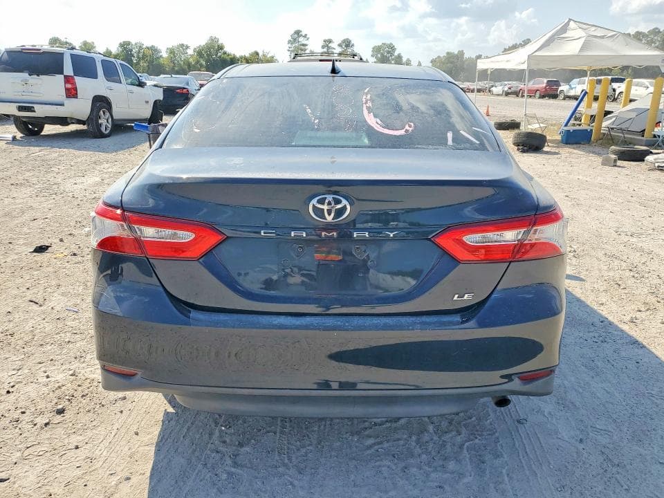 2019 TOYOTA CAMRY LE 6