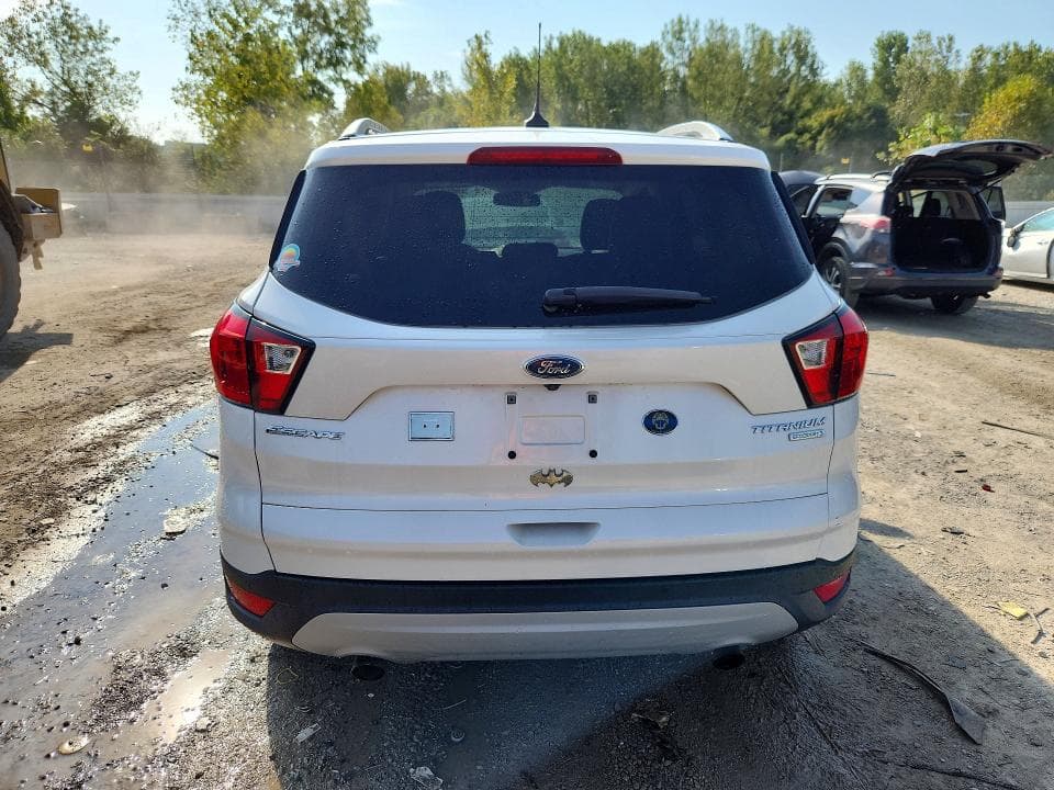 2019 FORD ESCAPE TITANIUM 6