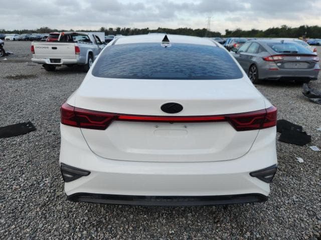 2019 KIA FORTE FE 6