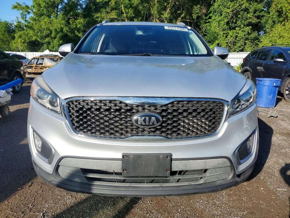 2017 KIA SORENTO LX 5
