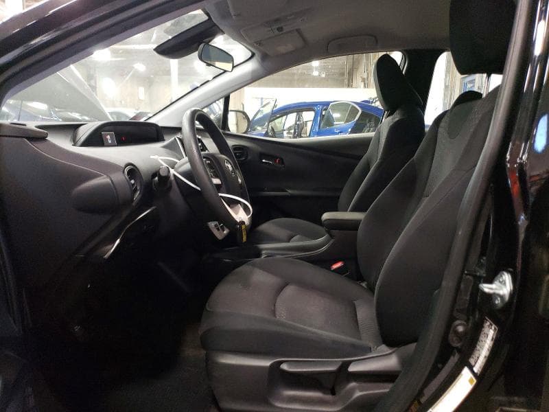 2017 TOYOTA PRIUS TWO 7
