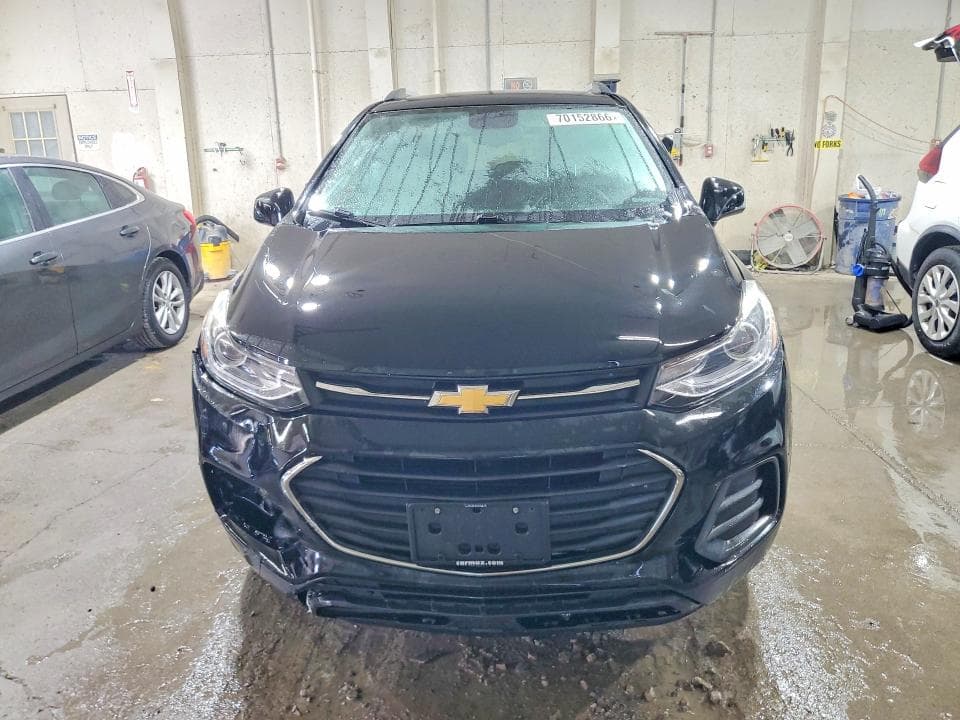 2017 CHEVROLET TRAX 1LT 5
