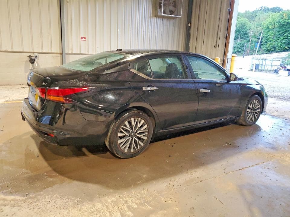 2024 NISSAN ALTIMA SV 3