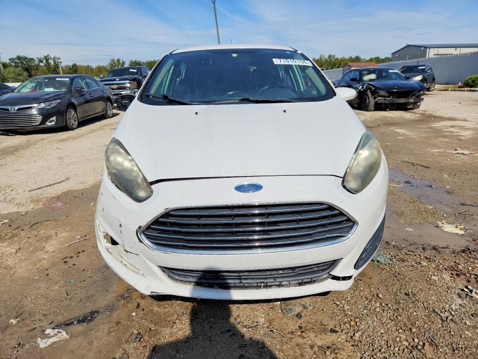 2017 FORD FIESTA SE 5