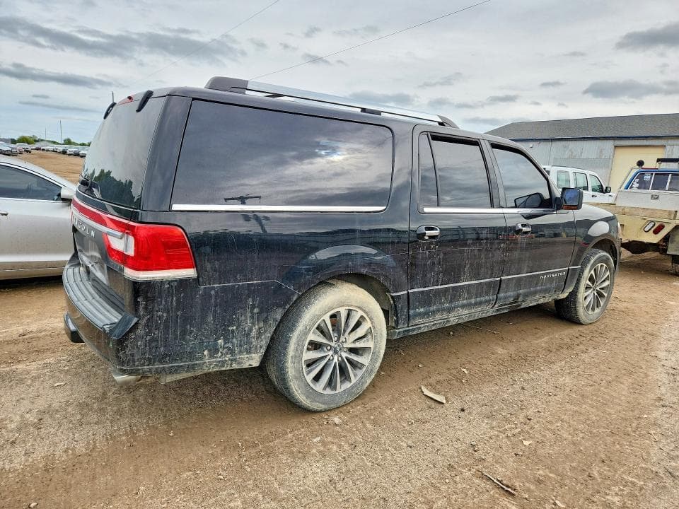 2017 LINCOLN NAVIGATOR L SELECT 3