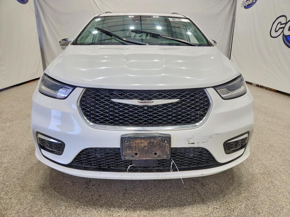 2021 CHRYSLER PACIFICA LIMITED 5