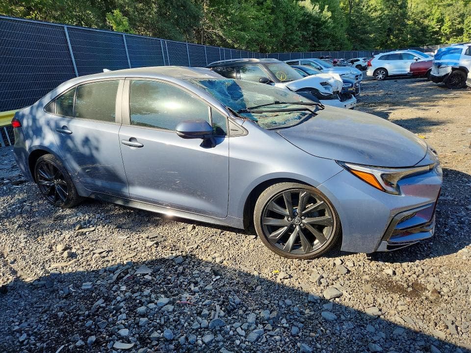 2024 TOYOTA COROLLA SE 4