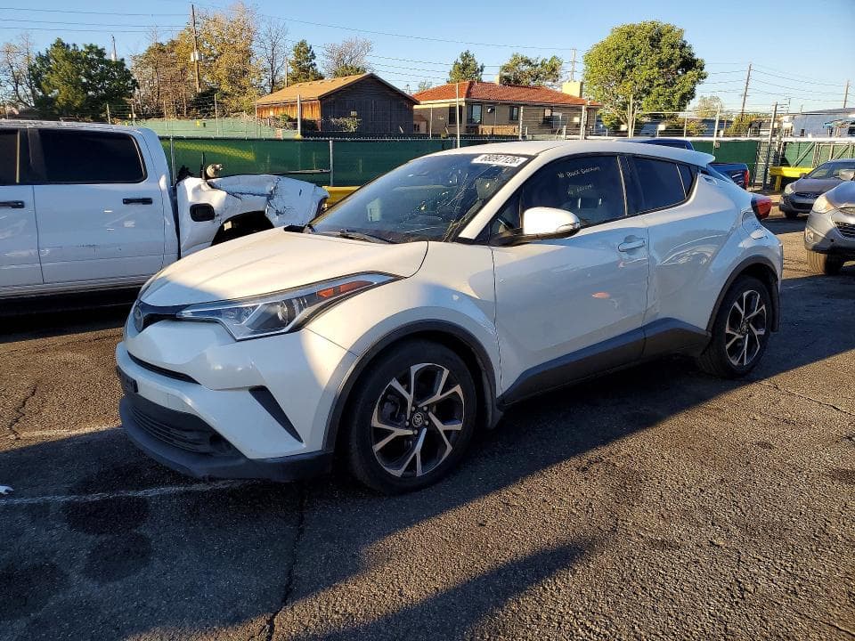 2018 TOYOTA C-HR XLE