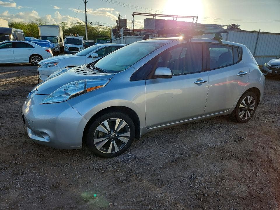 2017 NISSAN LEAF SV - 1
