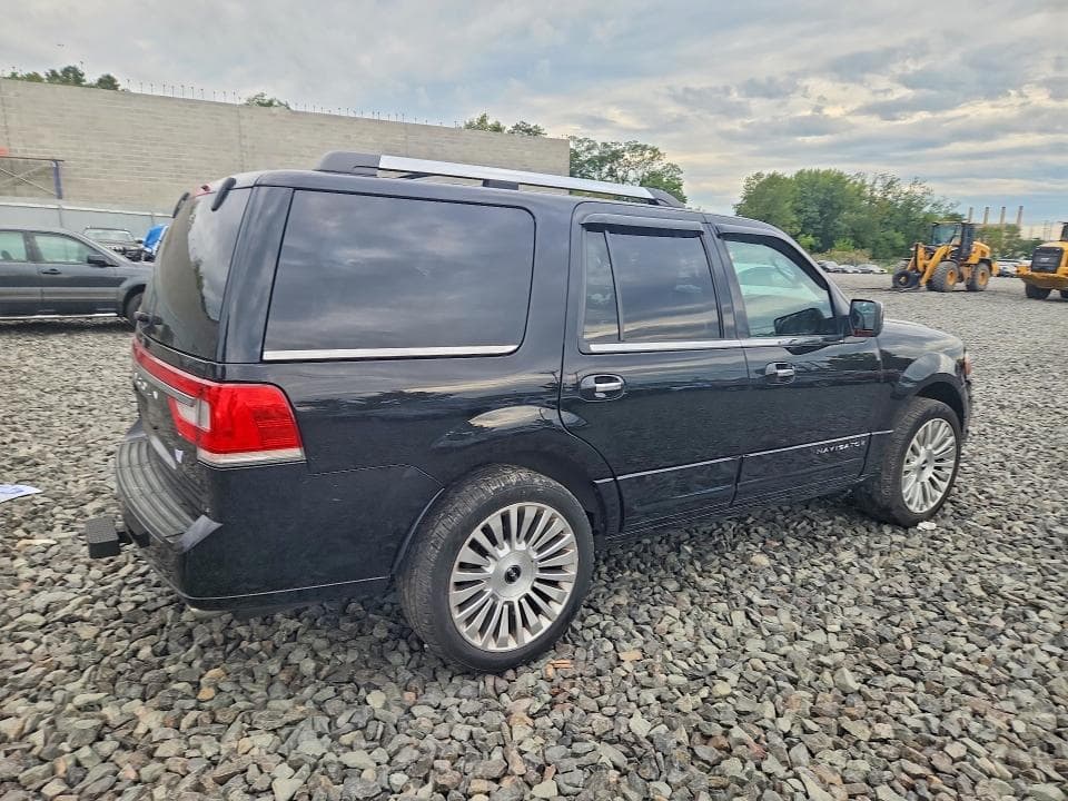 2017 LINCOLN NAVIGATOR SELECT 3