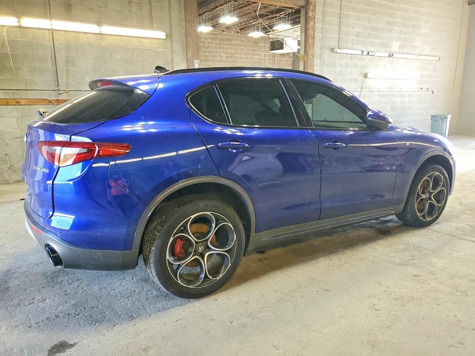 2022 ALFA ROMEO STELVIO TI 3
