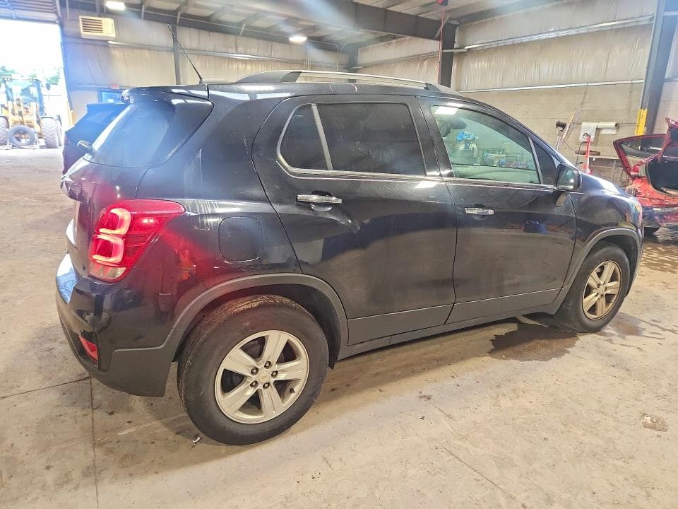 2020 CHEVROLET TRAX 1LT 3